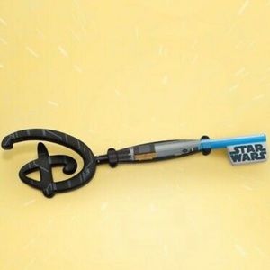 NEW 💫Limited Edition Star Wars Key